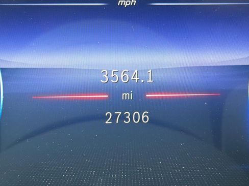 Used 2023 Mercedes-Benz EQS 450+ SUV image 36