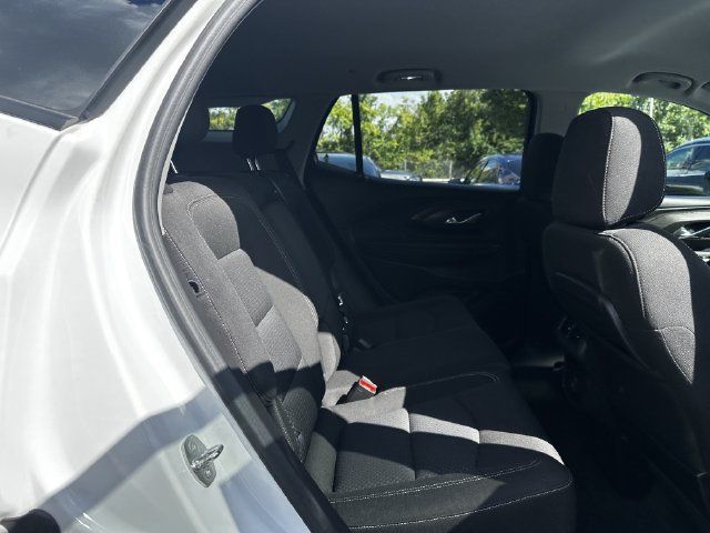 Used 2024 GMC Terrain SLE FWD image 36