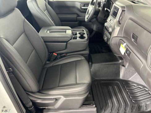 New 2026 GMC Sierra 1500 Pro AWD/4WD image 11