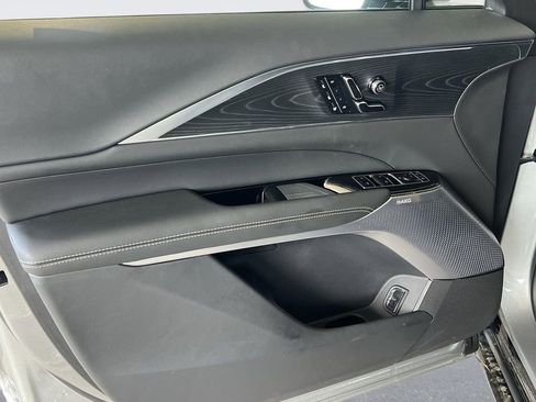 New 2026 Cadillac Lyriq V AWD/4WD image 10