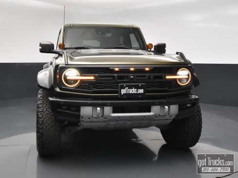 Used 2024 Ford Bronco Raptor w/ Interior Carbon Fiber Pack 6 AWD/4WD image 47