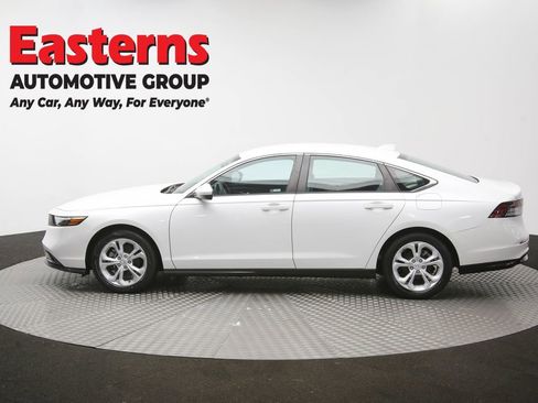 Used 2023 Honda Accord LX image 59