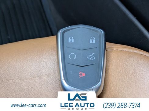 Used 2019 Cadillac XT4 Premium Luxury AWD/4WD image 33