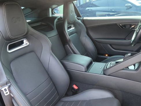 Used 2020 Jaguar F-TYPE R AWD/4WD image 21