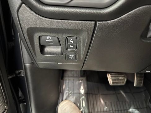 Used 2026 RAM 1500 Rebel w/ G/T Package AWD/4WD image 40