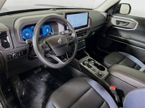 Used 2025 Ford Bronco Sport Outer Banks w/ Outer Banks Tech Package+ image 10