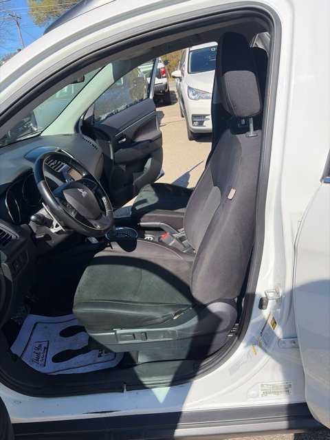 Used 2015 Mitsubishi Outlander Sport GT AWD/4WD image 10