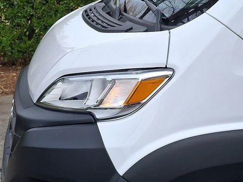 Used 2024 RAM ProMaster 2500 w/ Safety Group image 27