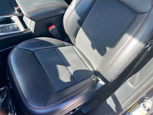 Used 2022 Ford Explorer ST-Line image 19