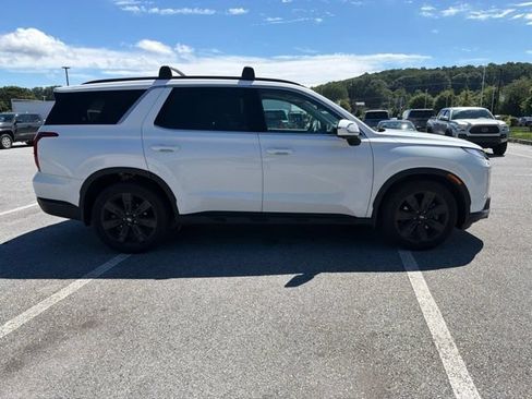 Used 2025 Hyundai Palisade XRT AWD/4WD image 3