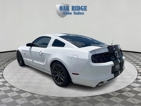 Used 2014 Ford Mustang GT RWD image 7