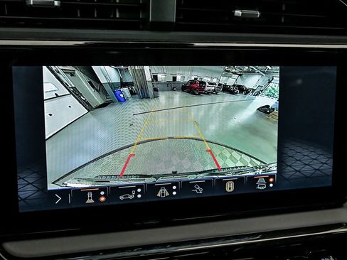 New 2026 GMC Sierra 1500 AT4X w/ LPO, Black Badging Package AWD/4WD image 18
