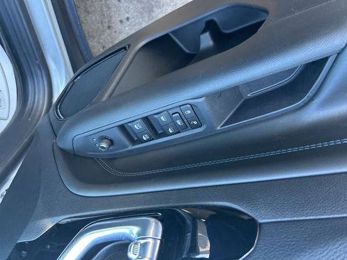 New 2026 Jeep Compass Latitude AWD/4WD image 8