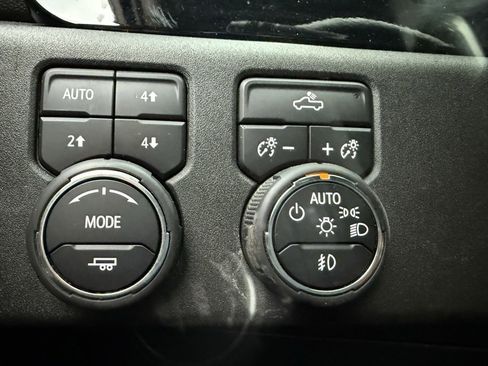 Used 2024 Chevrolet Silverado 1500 RST image 30