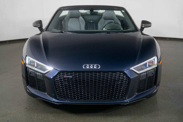 Used 2018 Audi R8 V10 plus AWD/4WD image 3