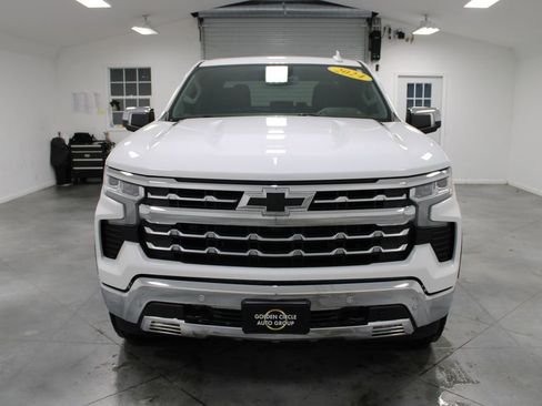 Used 2024 Chevrolet Silverado 1500 LTZ image 3