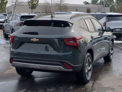 New 2026 Chevrolet Trax LT w/ LT Convenience Package image 5