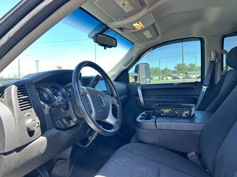Used 2013 Chevrolet Silverado 1500 LT AWD/4WD image 9