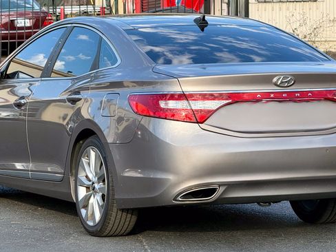 Used 2013 Hyundai Azera w/ Technology Pkg FWD image 7
