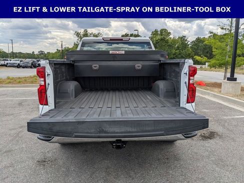 Used 2024 Chevrolet Silverado 1500 W/T w/ Trailering Package AWD/4WD image 11
