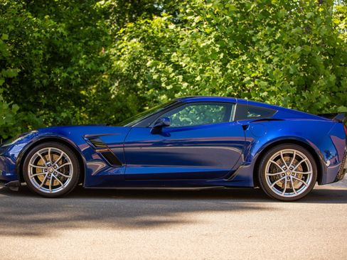 Used 2017 Chevrolet Corvette Grand Sport RWD image 11