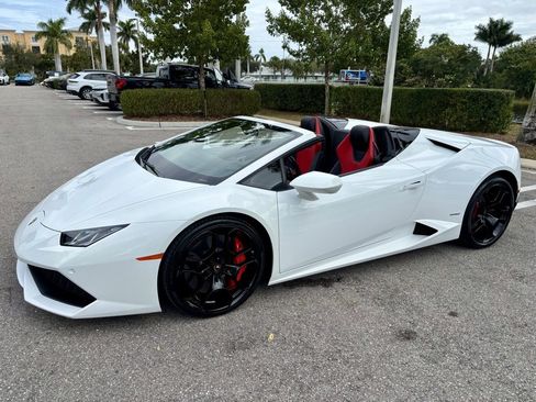 Used 2017 Lamborghini Huracan LP 610-4 image 12