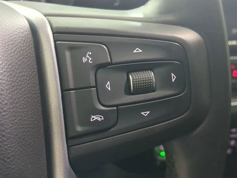 Used 2023 GMC Sierra 1500 Elevation image 24