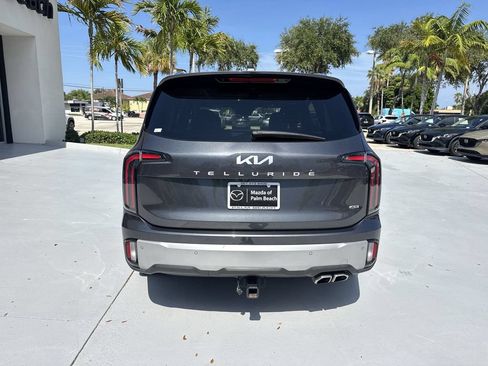 Used 2023 Kia Telluride SX Prestige AWD/4WD image 2