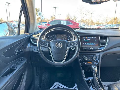 Used 2019 Buick Encore Essence image 20