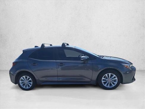Used 2023 Toyota Corolla SE w/ Blackout Package (TMS) FWD image 4