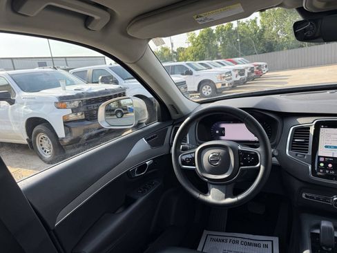 Used 2023 Volvo XC90 B5 Core AWD/4WD image 21