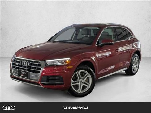 Used 2019 Audi Q5 2.0T Premium w/ Convenience Package image 1