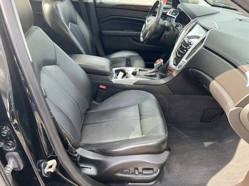 Used 2014 Cadillac SRX Luxury w/ Driver Awareness Package AWD/4WD image 27