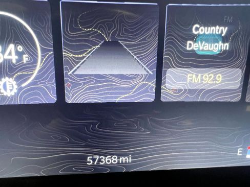 Used 2023 Jeep Grand Cherokee L Laredo image 38