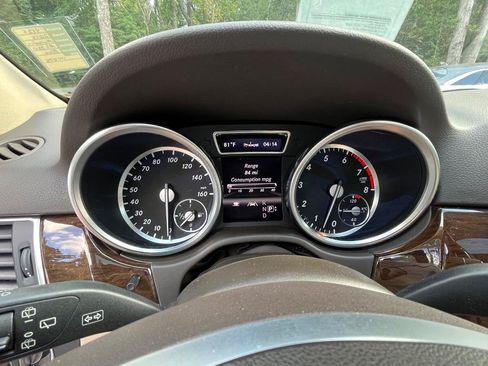 Used 2013 Mercedes-Benz ML 350 4MATIC image 22