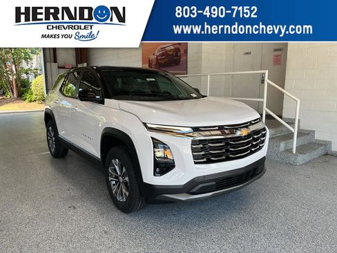 New 2026 Chevrolet Equinox LT w/ Convenience Package II FWD image 1