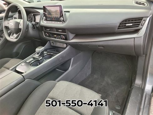 Used 2026 Nissan Rogue SV image 16