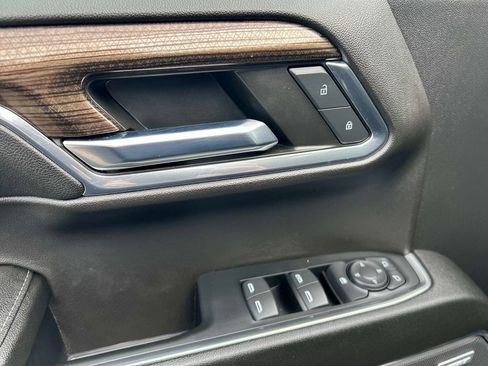 Used 2024 Chevrolet Silverado 1500 RST w/ Convenience Package II image 21