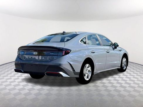New 2026 Hyundai Sonata SE FWD image 8