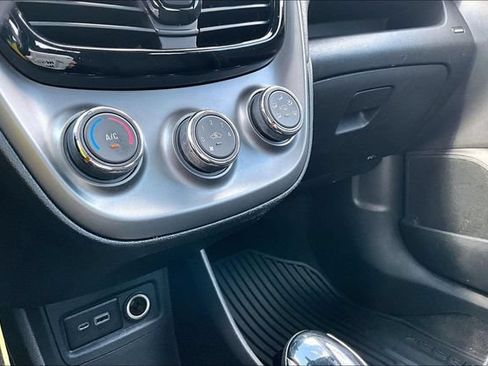 Used 2019 Chevrolet Spark LS FWD image 5