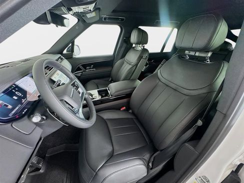 New 2026 Land Rover Range Rover Long Wheelbase SE AWD/4WD image 11