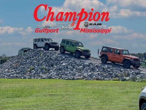 New 2026 Jeep Gladiator Sport image 25