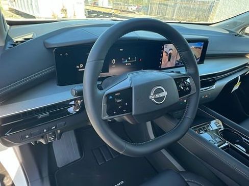 New 2025 Nissan Murano SL image 31