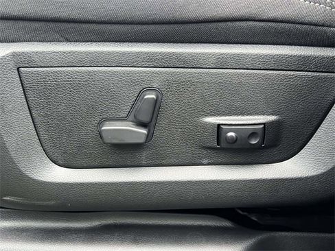 New 2026 RAM 2500 Big Horn image 25