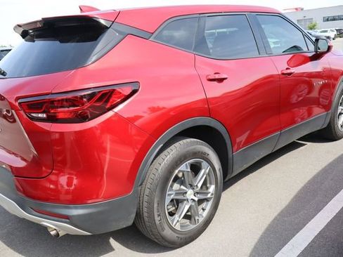 Used 2024 Chevrolet Blazer LT AWD/4WD image 2