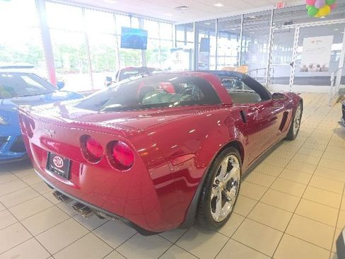 Used 2013 Chevrolet Corvette Grand Sport w/ 3LT Preferred Equipment Group RWD image 5