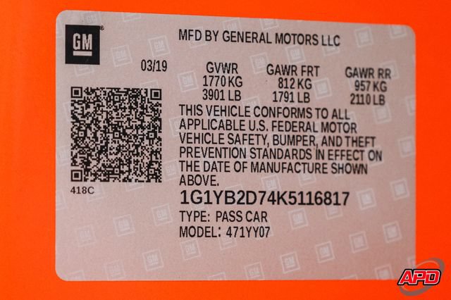 Used 2019 Chevrolet Corvette Stingray Coupe w/ Carbon Flash Badge Package RWD image 77