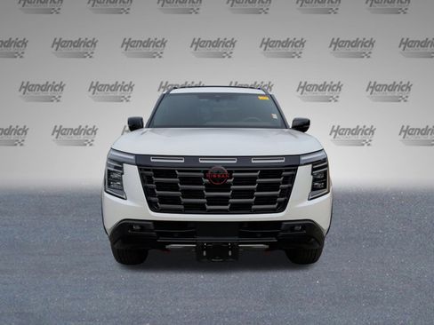 Used 2025 Nissan Armada PRO-4X w/ Pro-4X Premium Package image 5