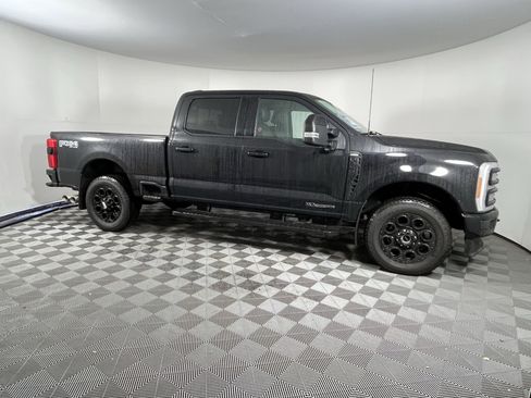 Used 2023 Ford F350 Lariat w/ Lariat Ultimate Package image 6