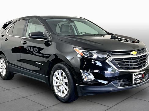 Used 2019 Chevrolet Equinox LT FWD image 3